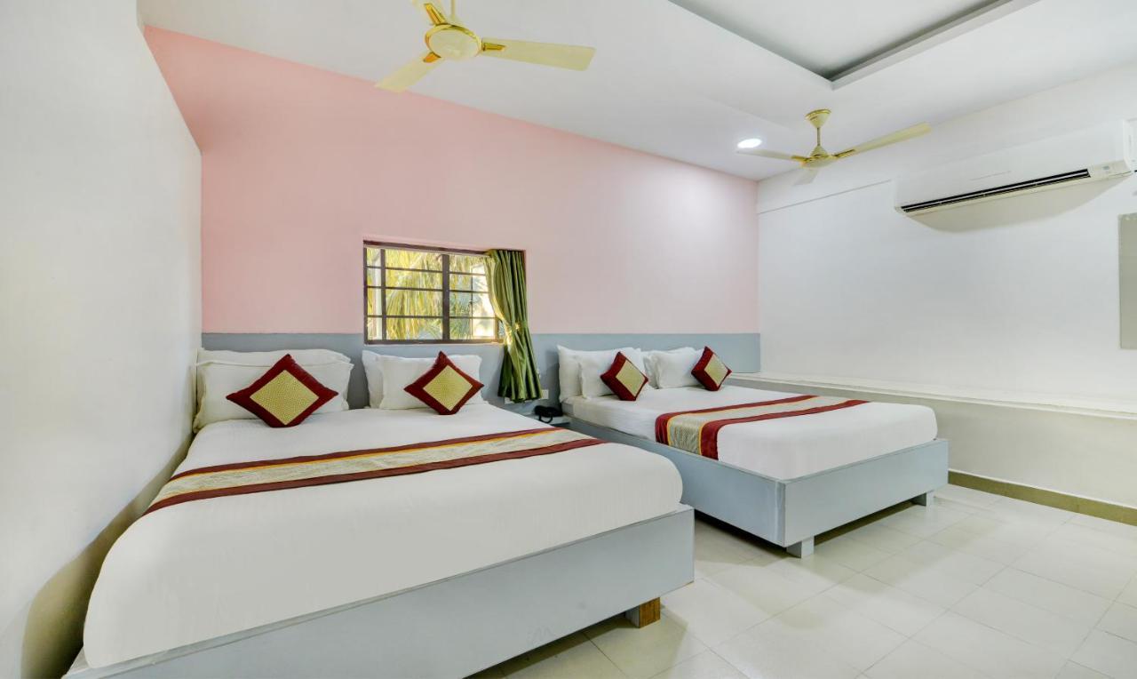 Pleasant Days Hotel Ченай Екстериор снимка