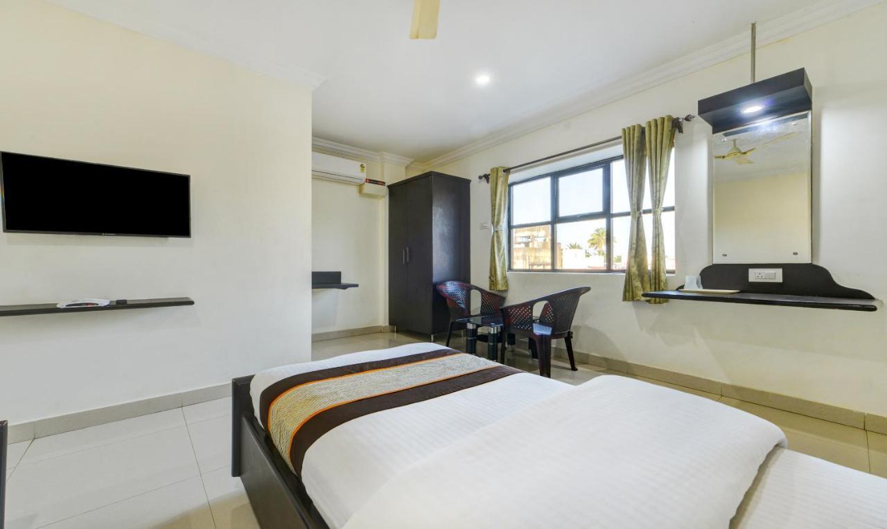 Pleasant Days Hotel Ченай Екстериор снимка