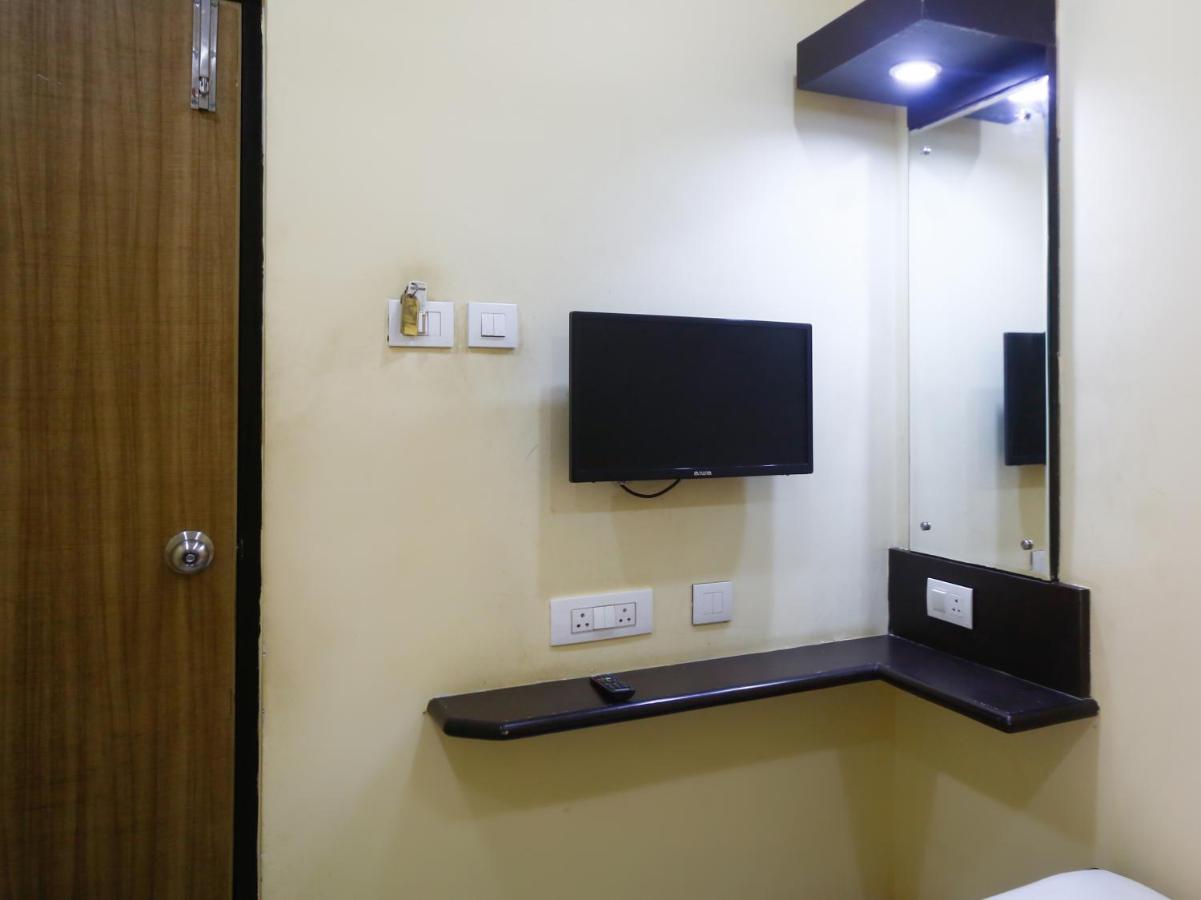 Pleasant Days Hotel Ченай Екстериор снимка