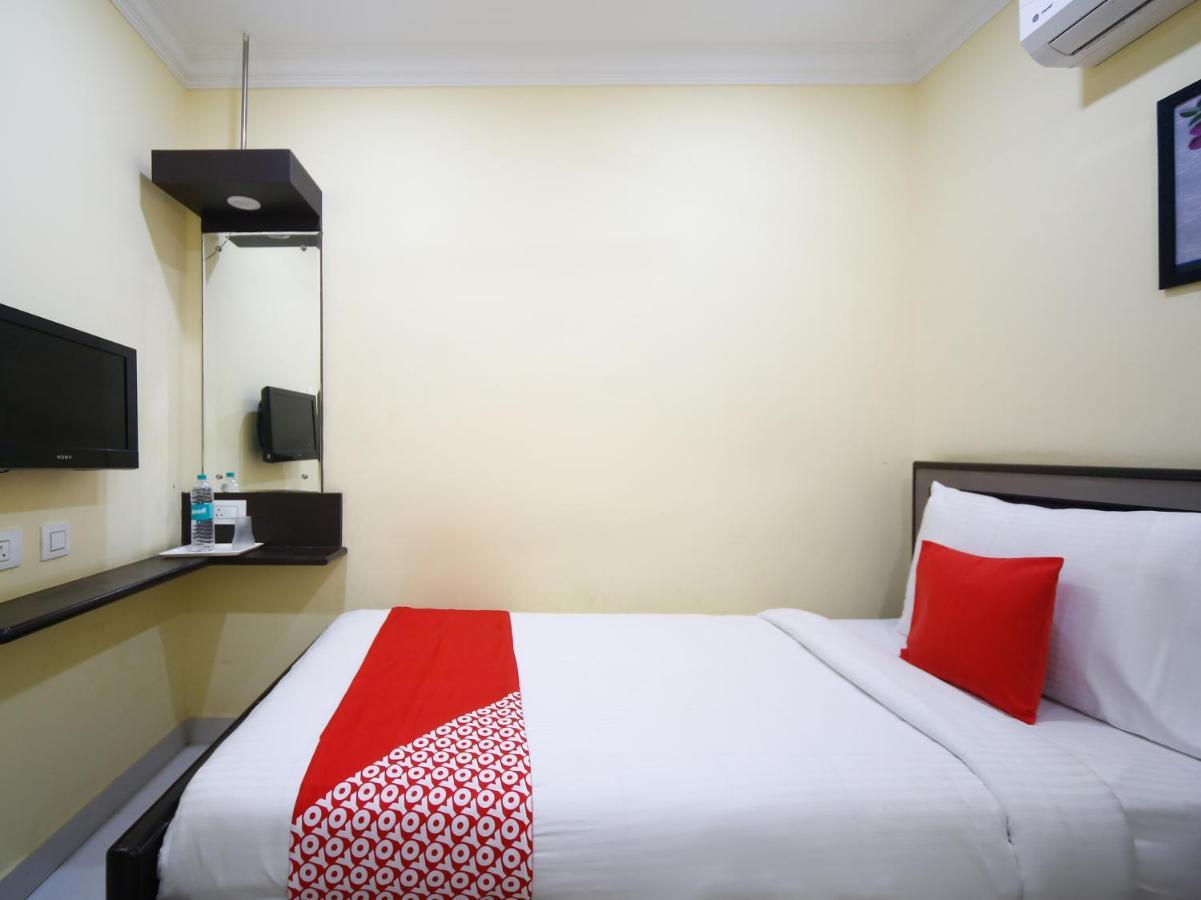 Pleasant Days Hotel Ченай Екстериор снимка