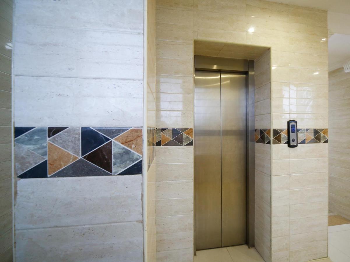 Pleasant Days Hotel Ченай Екстериор снимка