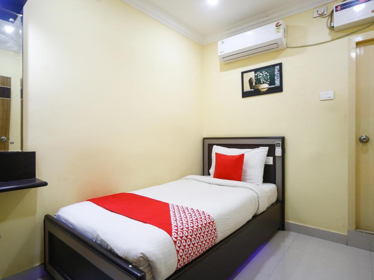 Pleasant Days Hotel Ченай Екстериор снимка