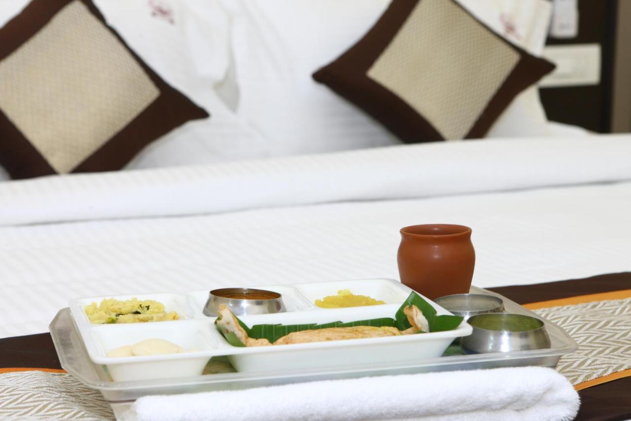 Pleasant Days Hotel Ченай Екстериор снимка